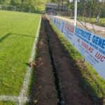tranchée pour arrosage automatique de stade